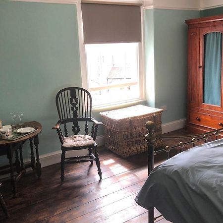 The Victorian House Bed & Breakfast บริดพอร์ต ภายนอก รูปภาพ